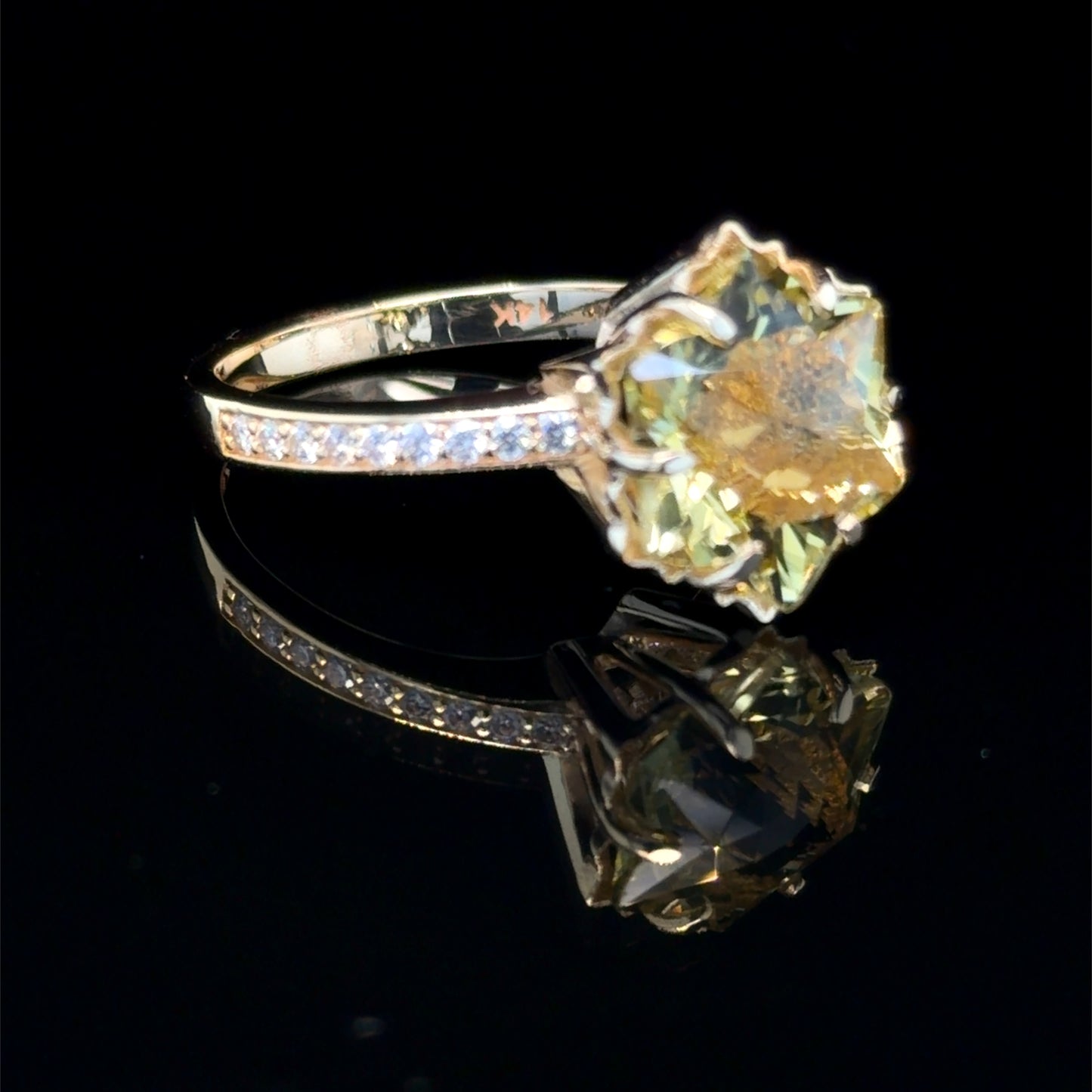 Star ring