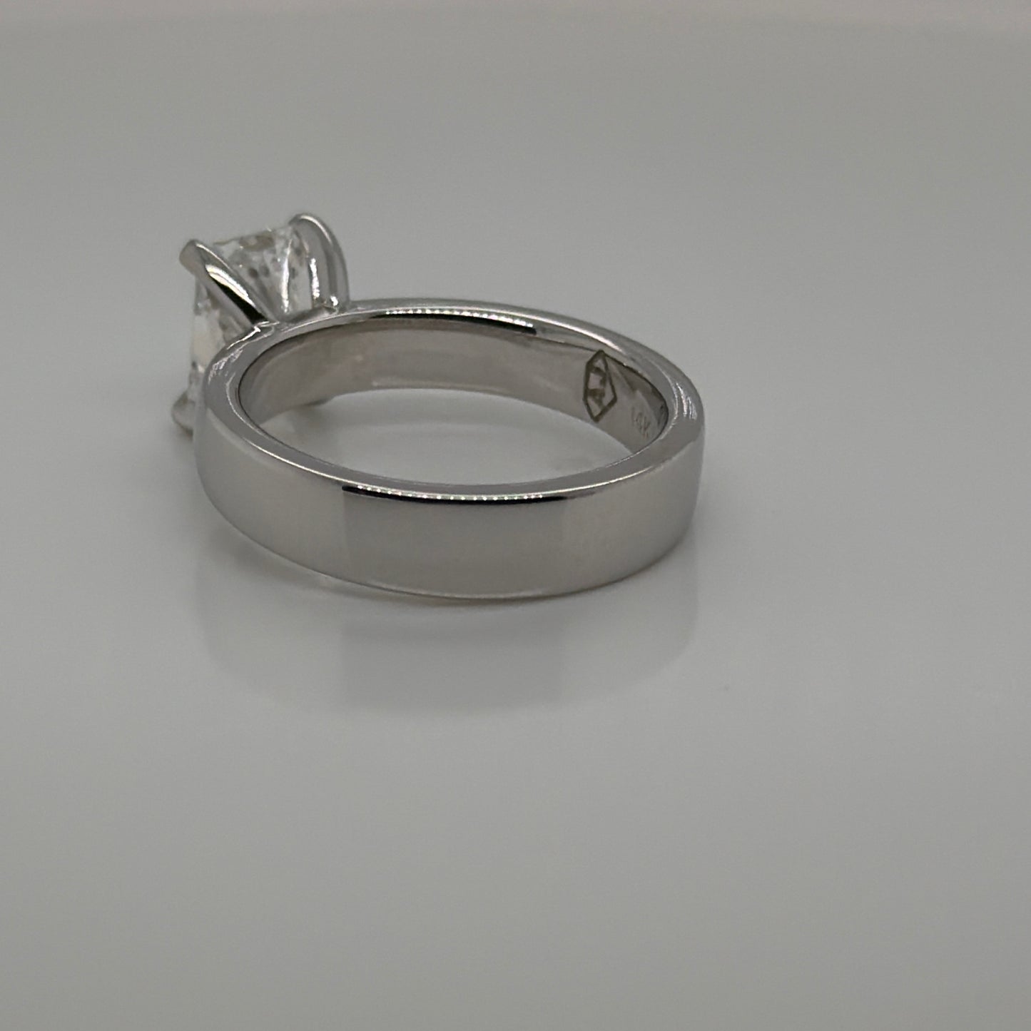 Women ring